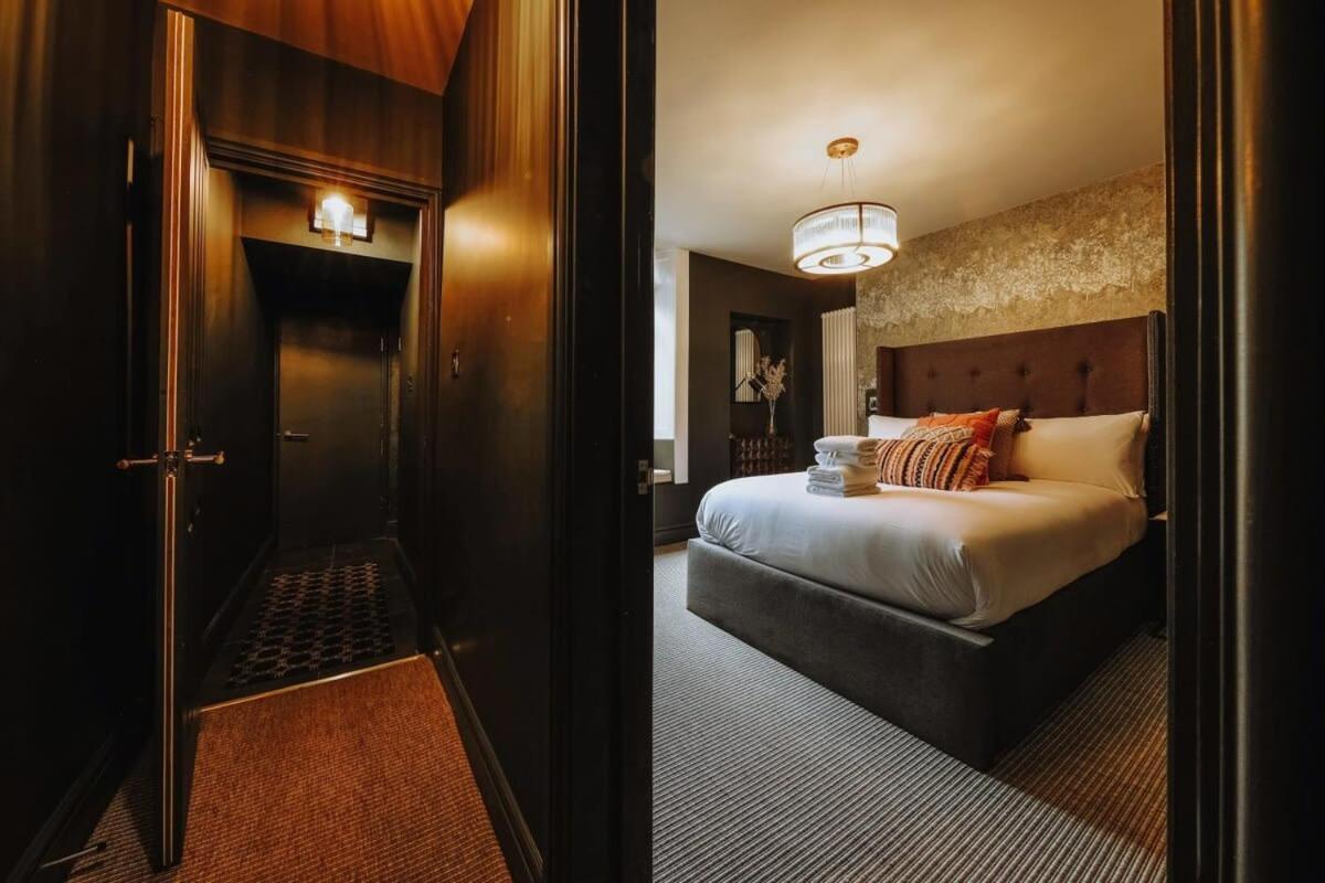 Clifton 32 - Garden Flat With Hot Tub - Hopewell Apartment Bristol Bagian luar foto